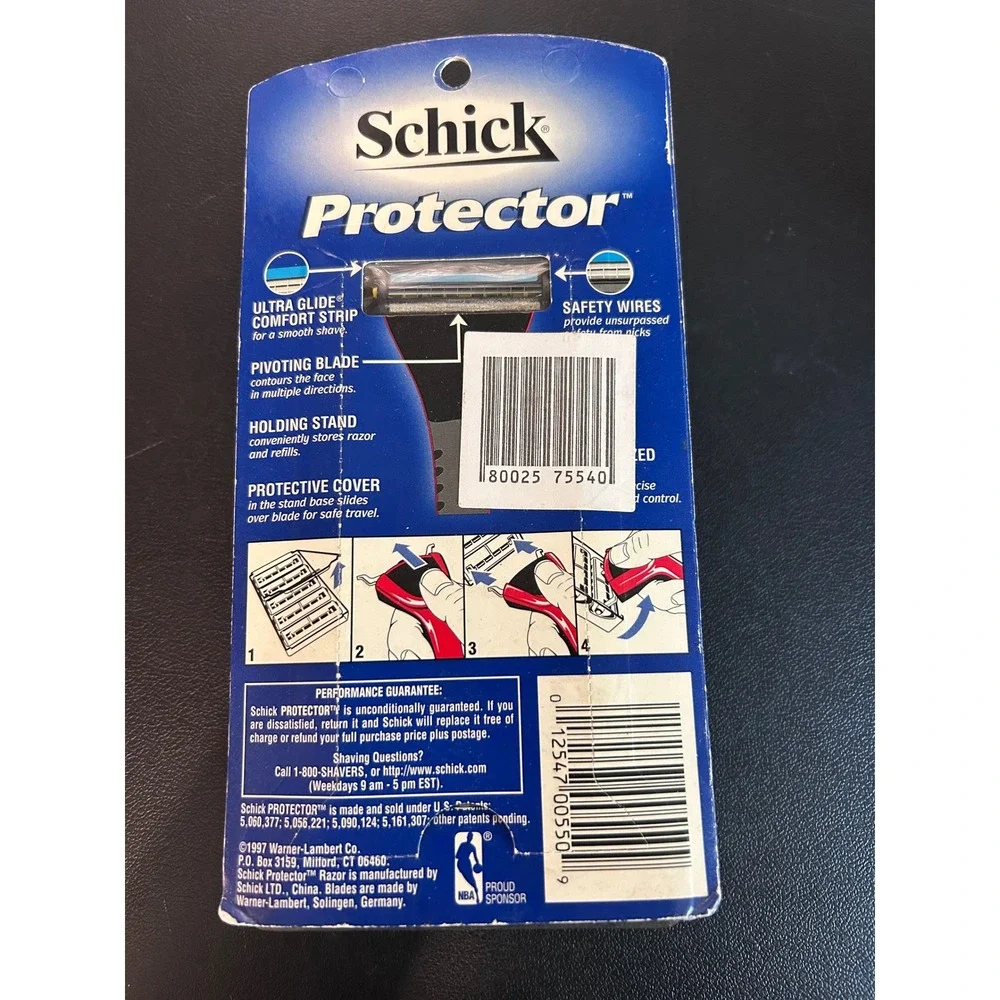 Schick Protector Vintage Manual Razor Red Black Handle with Stand and 2 Blades